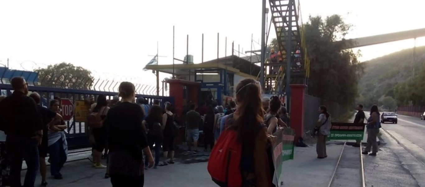 Επεισόδια έξω από το εργοστάσιο τσιμέντου ΑΓΕΤ στο Βόλο (βίντεο)